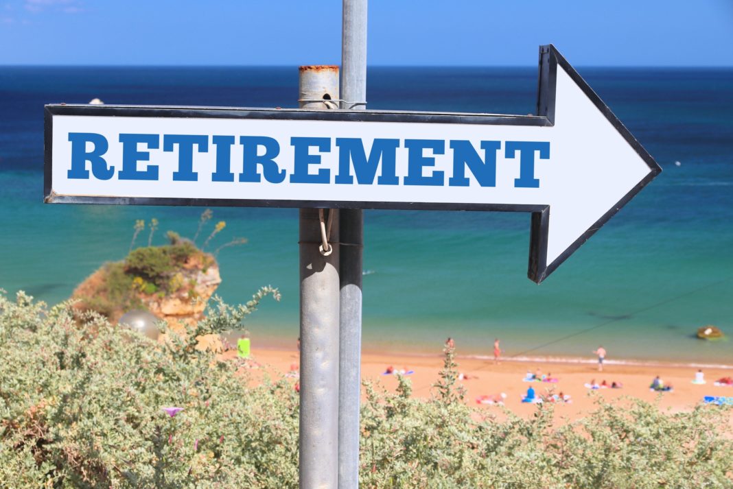 what is the difference between a defined contribution (dc) plan and a defined benefit (db) plan (22 jun 2020 by mike busby)